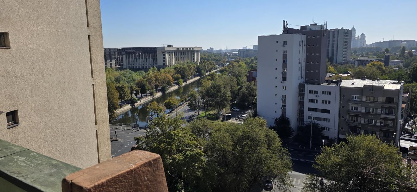 Vanzare Apartament 3 camere, 90 mp  – Cotroceni, vedere Splaiul Independentei - Poză 26
