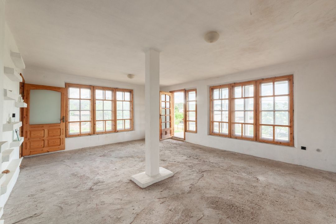 Casa +teren 1093 mp Domnesti-Arges cu o panorama superba! - Poză 14