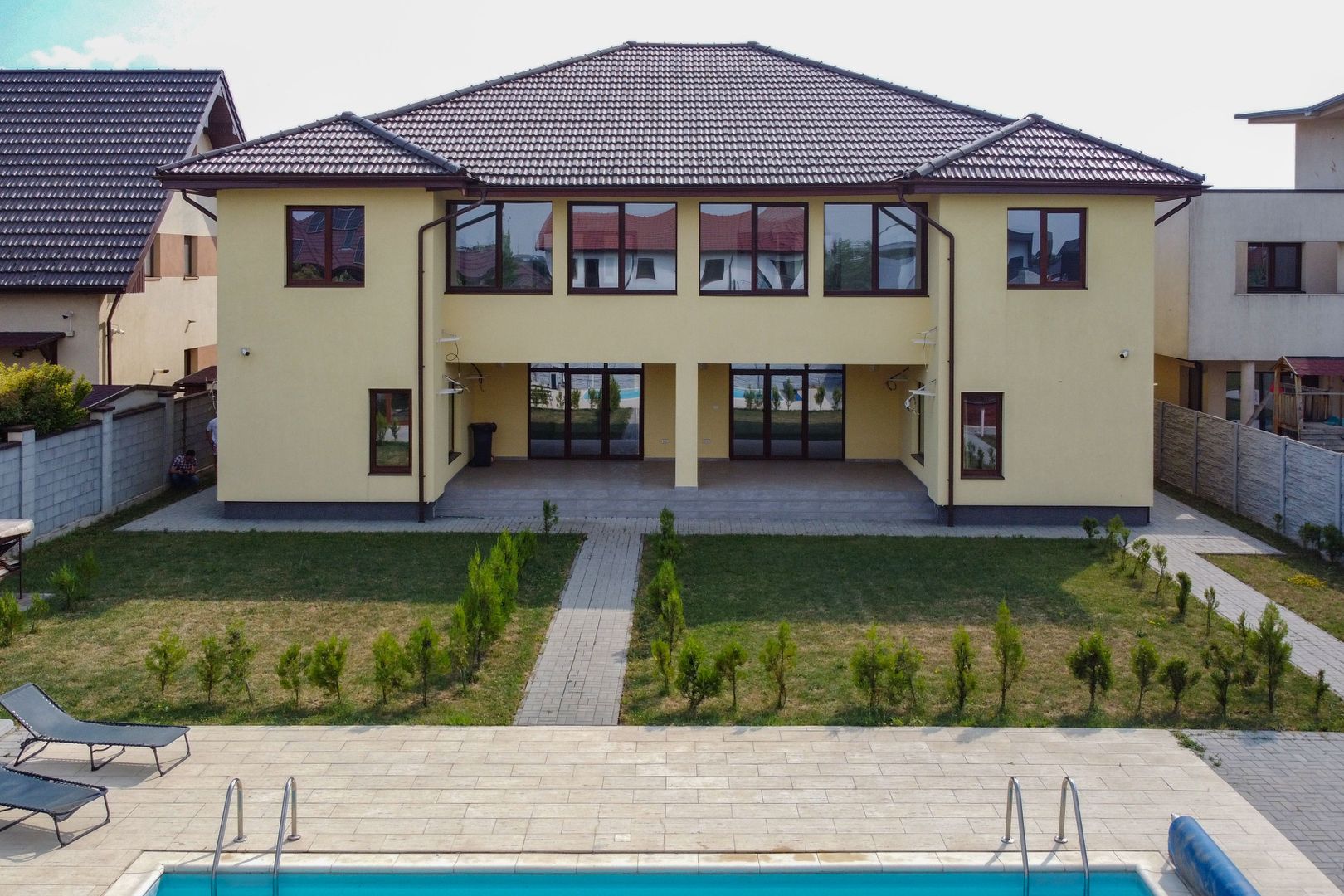 Casa/Vila cu 6 camere ideala rezidential/comerical Ciarda COMISION 0% - Poză 2