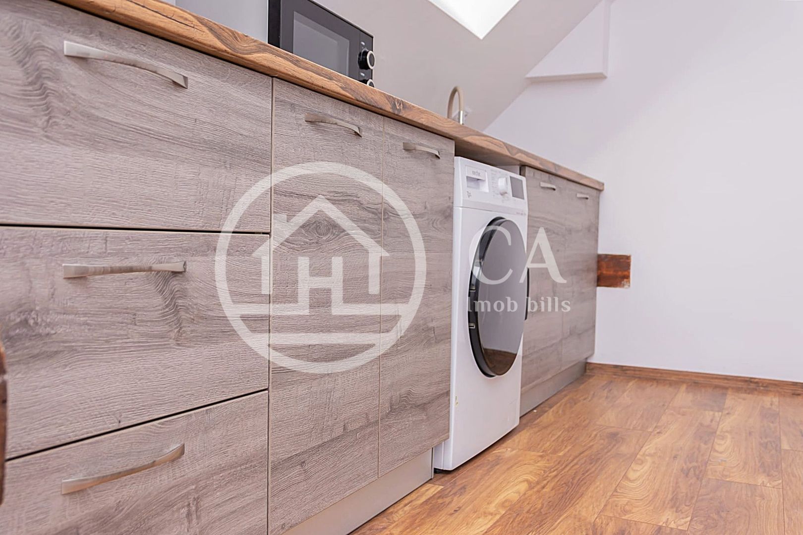 Apartament cu o camera de inchiriat in zona ultracentrala, Oradea - Poză 10