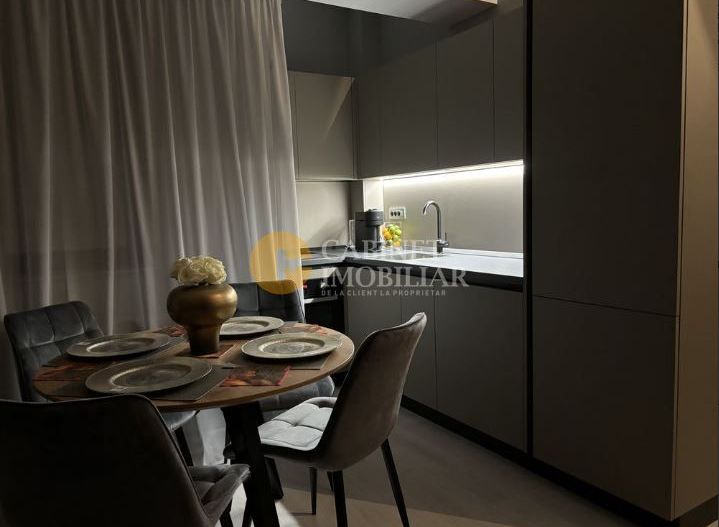 Apartament cu 3 camere - Bloc Nou - Etaj Intermediar - Mobilat/Utilat - Palas - Poză 1