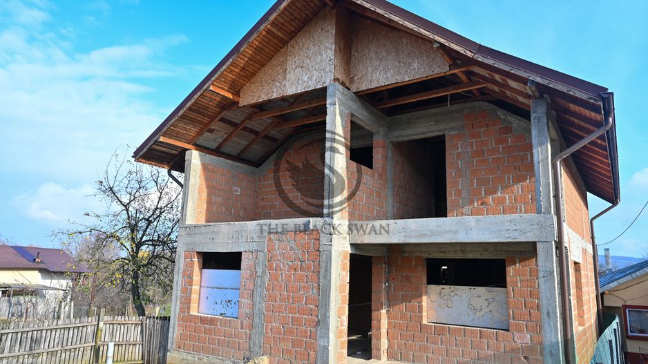 Casa la rosu de vanzare | Iordacheanu - Valea Cucului | Comision 0% - Poză 2