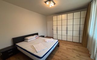 Apartament spatios si complet renovat - Poză 7
