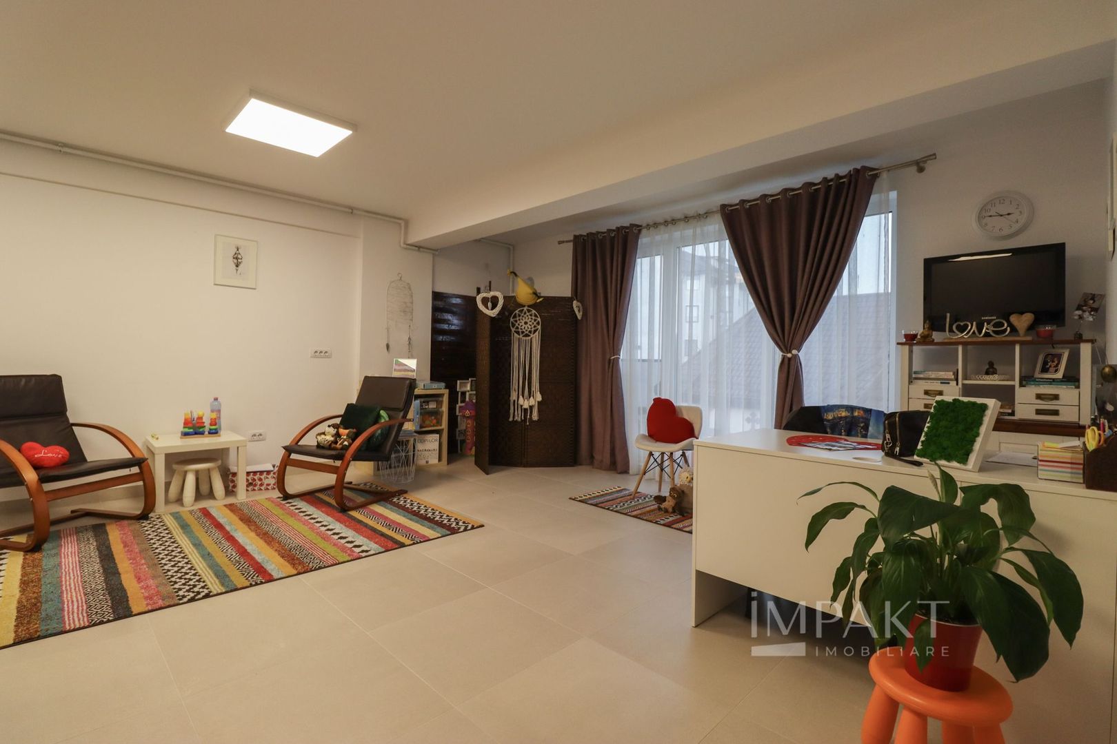 Penthouse dispus pe 2 niveluri in Dambul Rotund - Poză 24