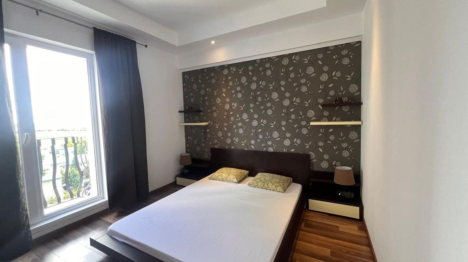Apartament cu 3 camere de inchiriat Cosmopolis - Poză 6