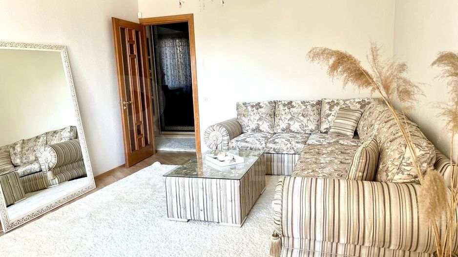 Chirie, apartament, 3 camere, Strada Petru Rareş, Rîșcani - Poză 2