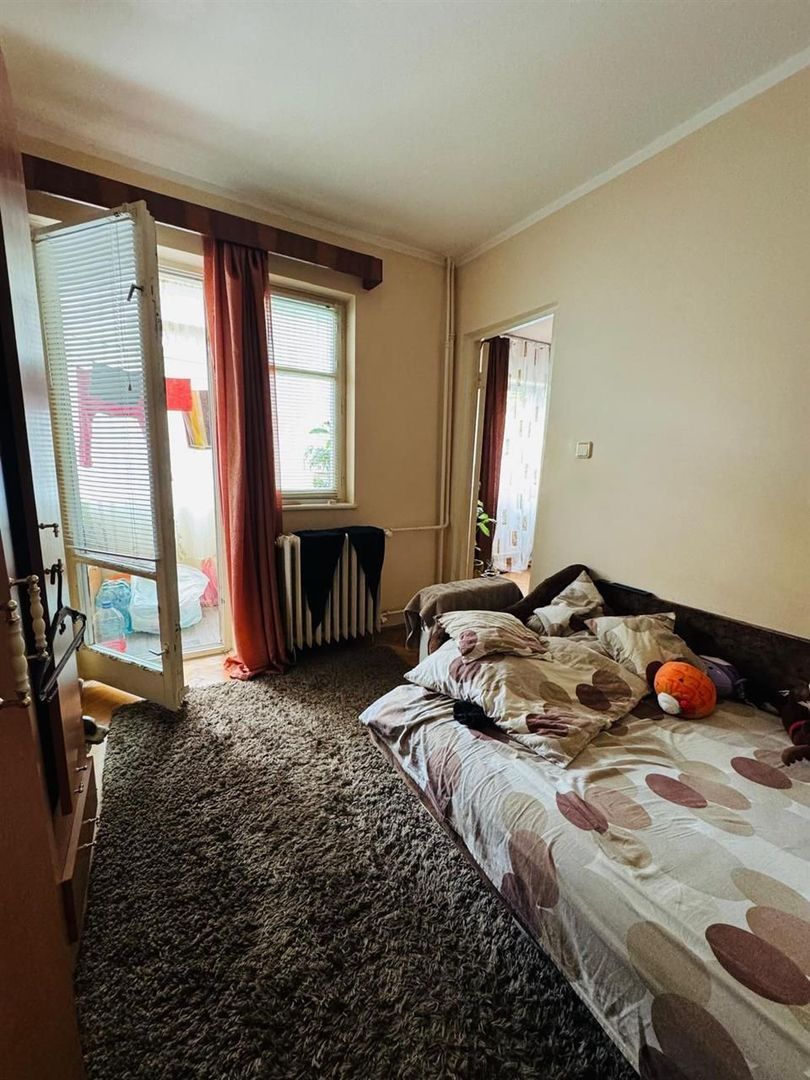Apartament 2 camere semidecomandat Razboieni - Poză 3