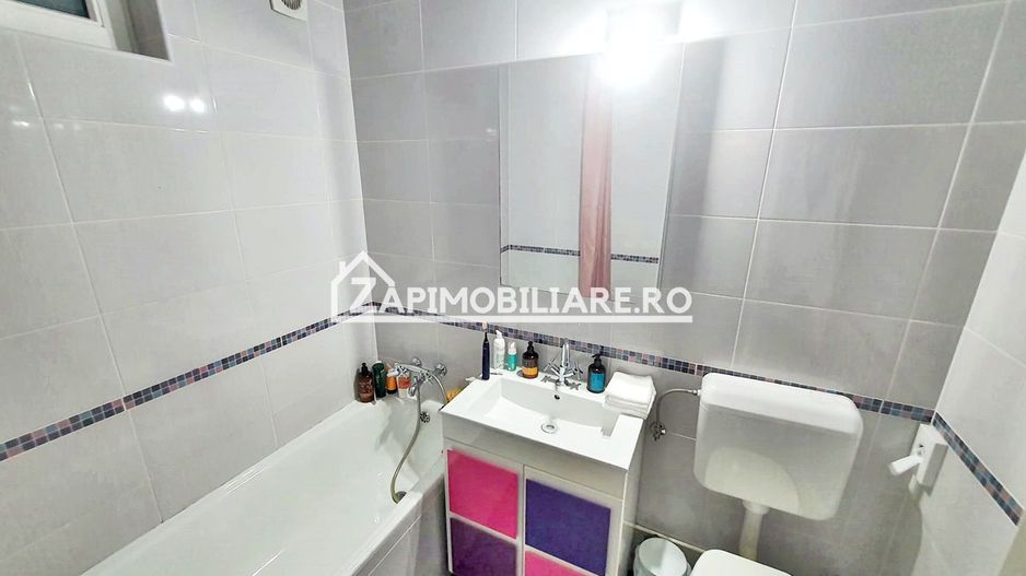 Apartament 2 camere,52 mp,zona Dacia recent renovat - Poză 6