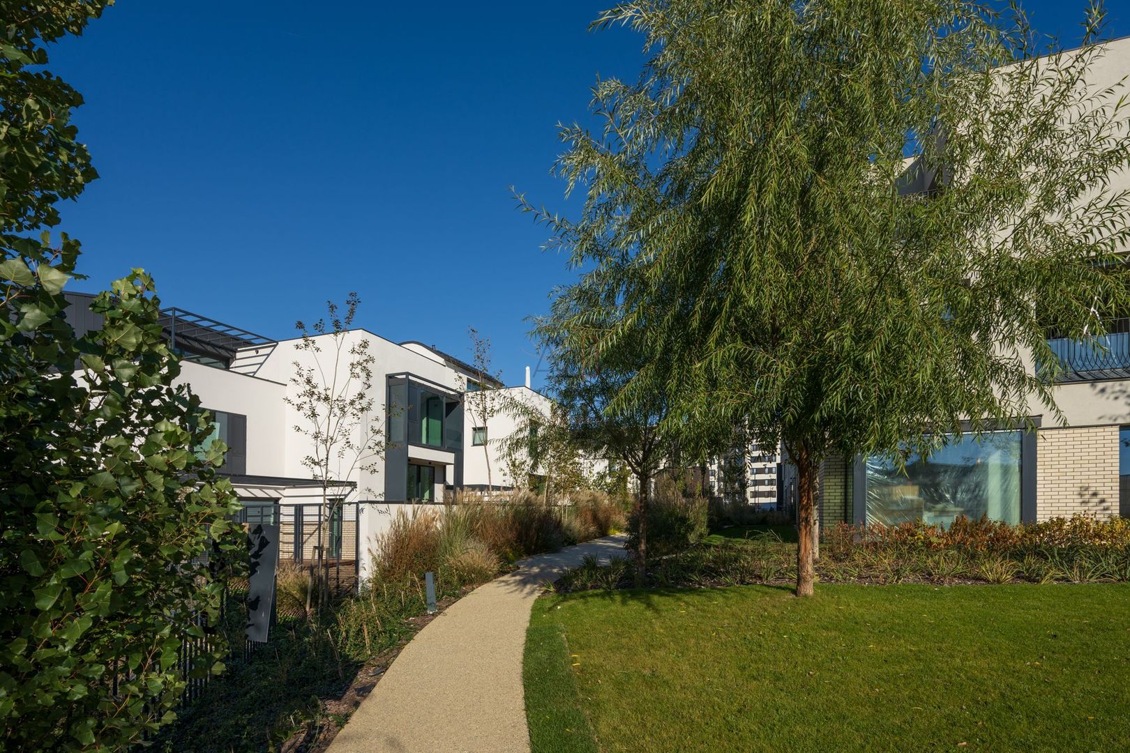 2 camere l mobilat utilat l Avalon - Poză 4