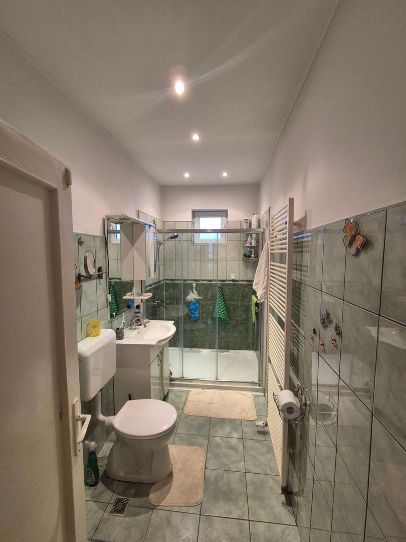 Vand casa 2 camere Moroasa - Poză 6