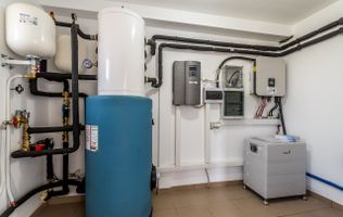 VILĂ INDEPENDENTĂ ENERGETIC – CĂLUGĂRENI, 10 KM DE ARAD - COMISION 0