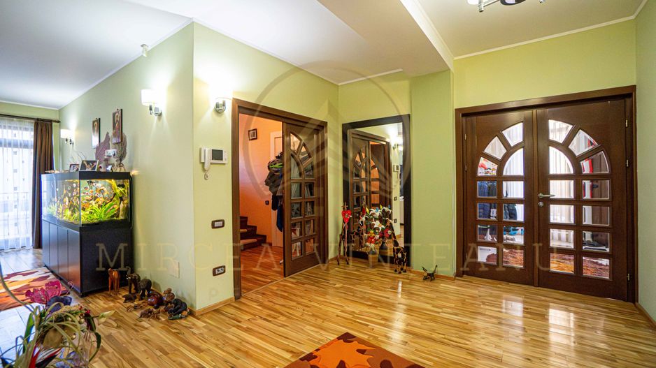 DACIA - Vila D+P+1E+M, teren 780 mp, deschidere 24 ml. - Poză 10