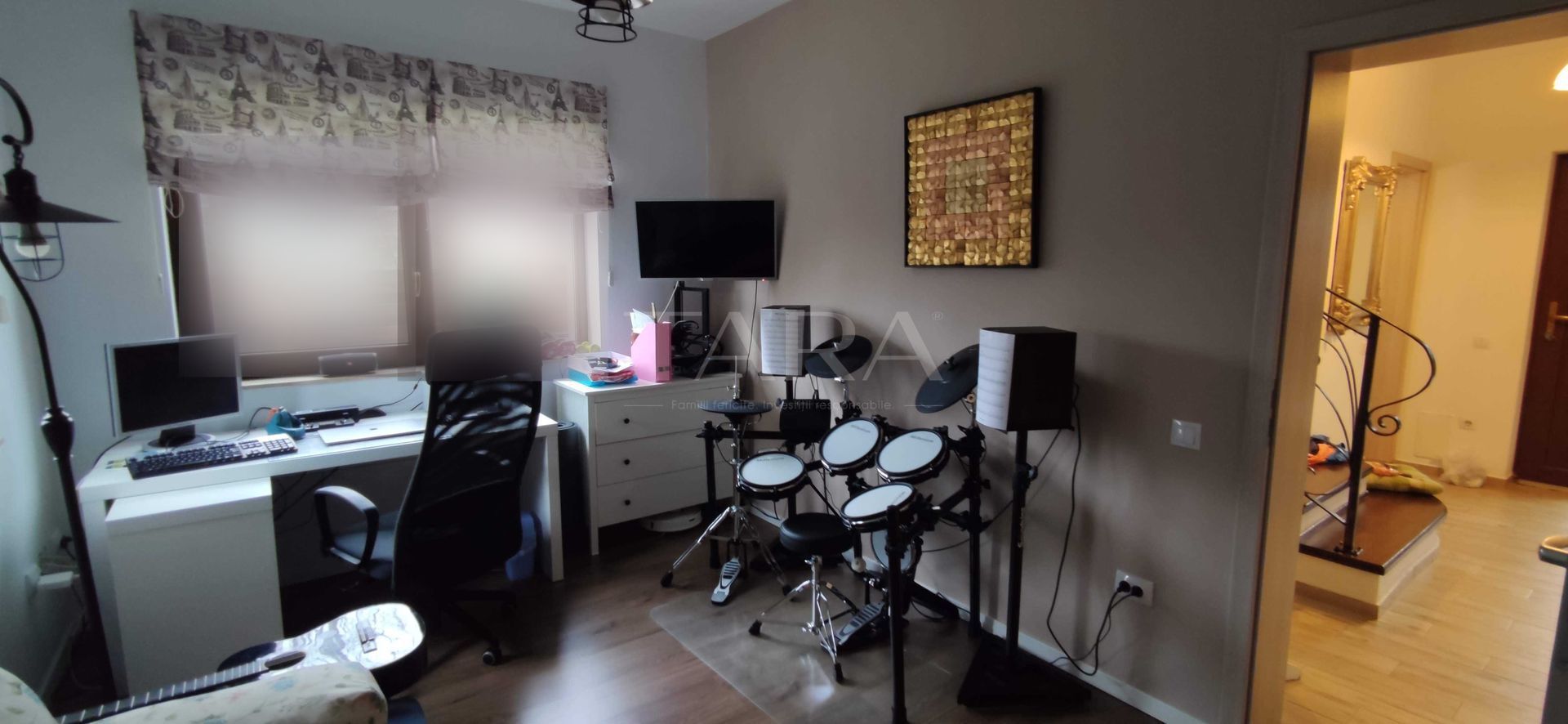 Duplex cu 4 camere, Vivo – 2 parcări și curte proprie. - Poză 3
