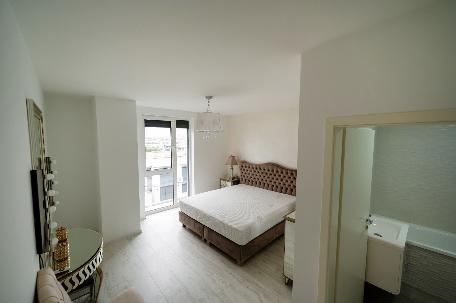 Soarelui-Rebreanu | 3 Camere | 2 Bai | Disponibil imediat | Vedere panoramica - Poză 3