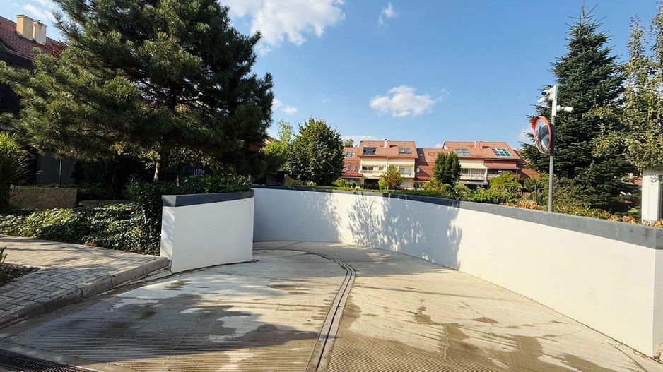Vila 5 camere cu LIFT| Complex privat cu piscină | Iancu Nicolae - Poză 19