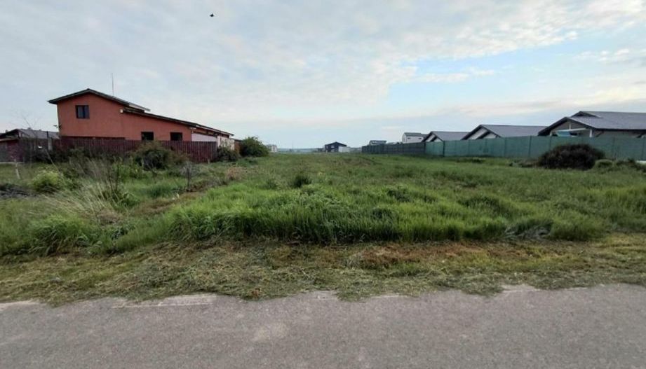 Teren intravilan situat într-o zonă liniștită - Poză 2