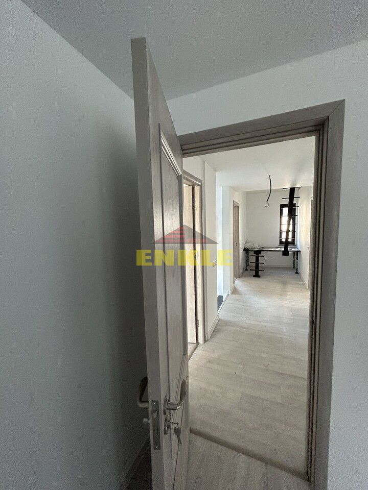 Casa de vanzare, zona Liceul Pedagogic. Pret 225.000€ Negociabil! - Poză 19