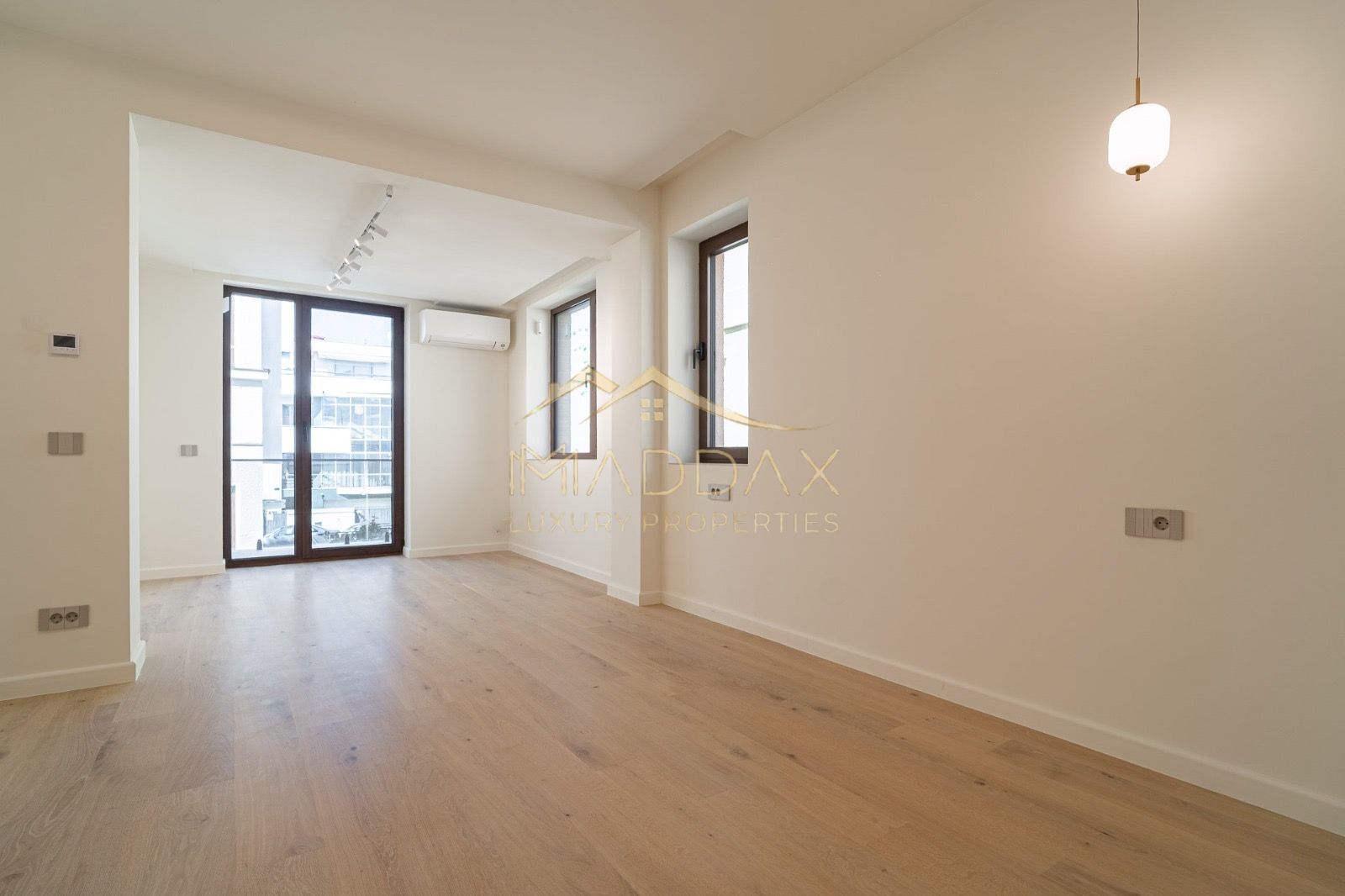 Vila Unica Noua cu 8 camere *300mp* /fotovoltaice si pompa cladura// Dorobanti - Poză 18