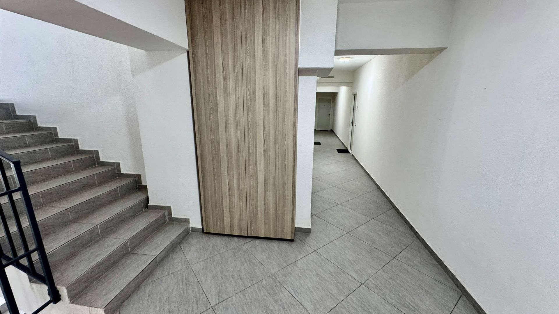 Apartament premium cu 4,5 camere  | 3 locuri de parcare subterane | Tractorul - Poză 17
