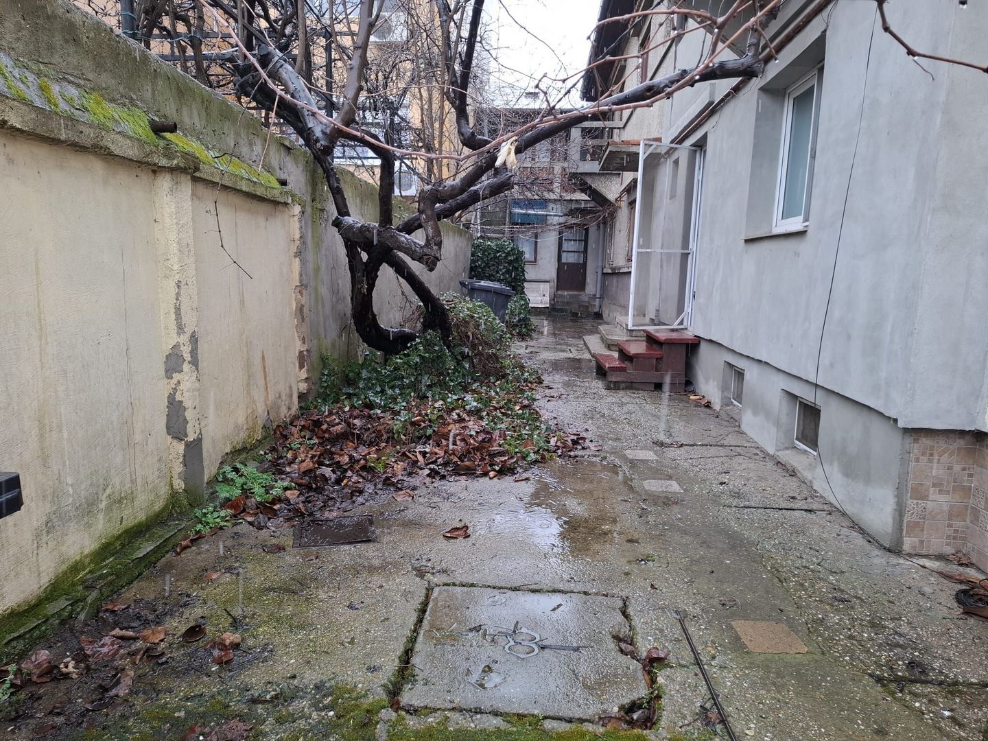 URGENT!, vila singur curte, TEREN IN PROPRIETATE, libera, NEGOCIABIL - Poză 14