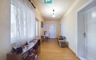 Casă clasică în Chișineu-Criș - Poză 14