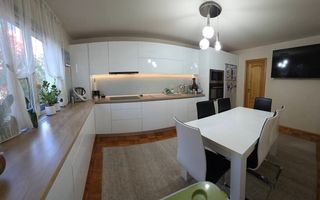Apartament decomandat 3 camere, 100 mp | Etaj 1 | ZONA FARMEC - Poză 1