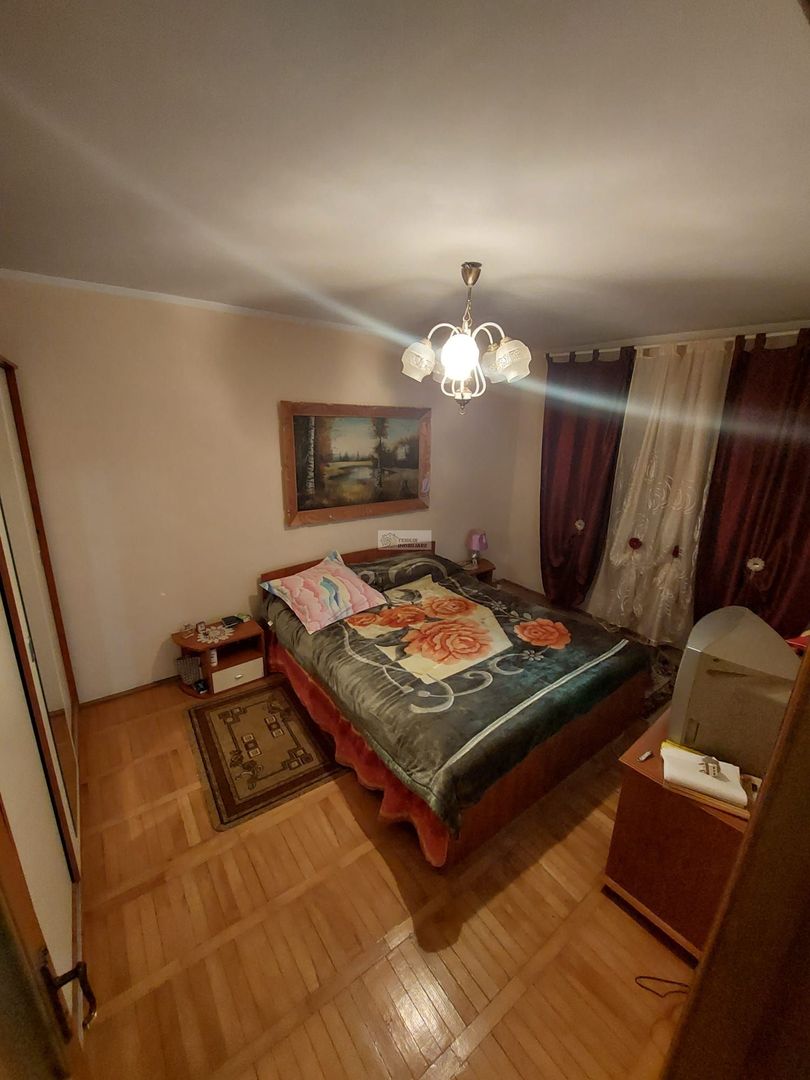 Apartament 3 camere /PARTER/Focsani/72 mp/SCOALA 10 - Poză 5