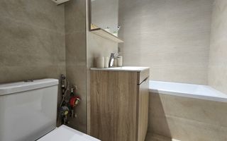 Apartament 3 camere semidecomandat 70 mp zona Teiul Doamnei - Poză 7