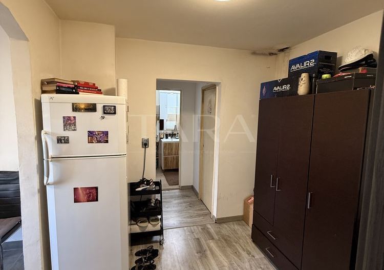 Apartament 2 camere decomandat, parcare, Grigorescu – etaj intermediar - Poză 4