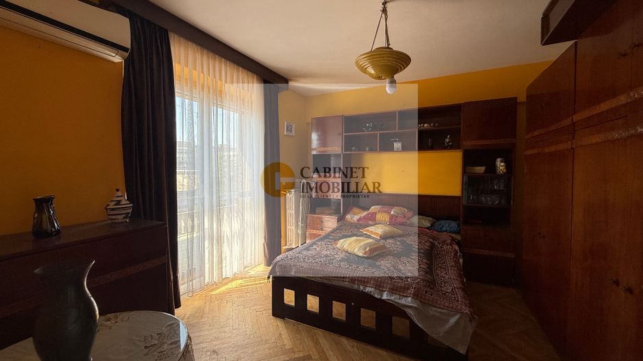 2 camere I metrou Universitate I Etaj intermediar - Poză 4