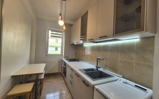 2 camere decomandate, Parcare, Modern, Zona porii, Floresti - Poză 4