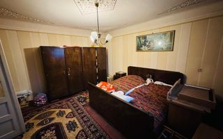 Casa de vânzare 3 camere, 2 intrări, acces auto în curte Gradiste Arad - Poză 6