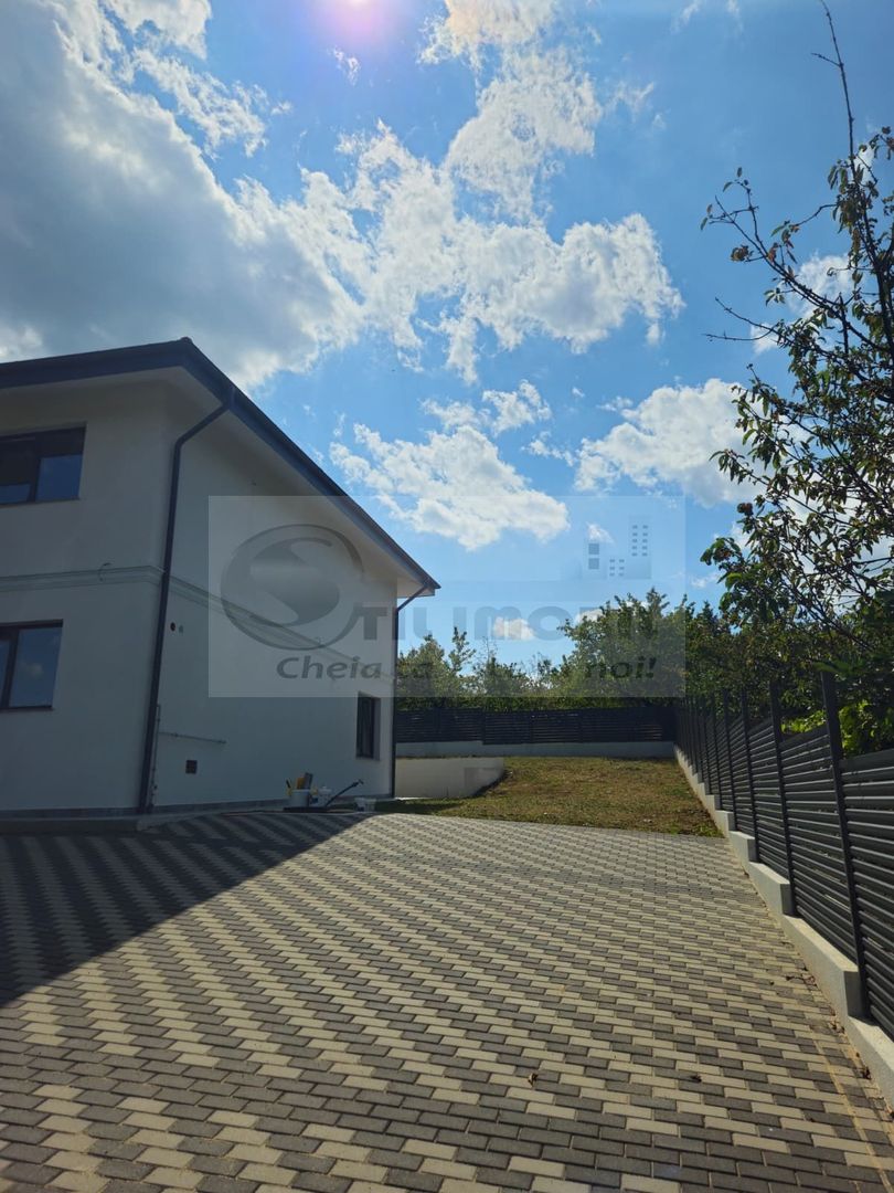 Casă de vânzare, zona Bârnova, jud. Iași - Poză 2