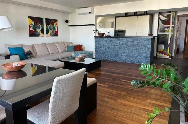 De imchiriat Apartament 3 camere Alba Iulia sector 3 - Poză 1