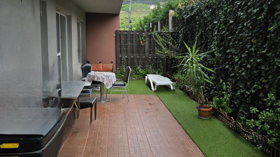 Apartament 2 camere ultrafinisat  cu gradina de 40 m2  zona Tautului - Poză 13