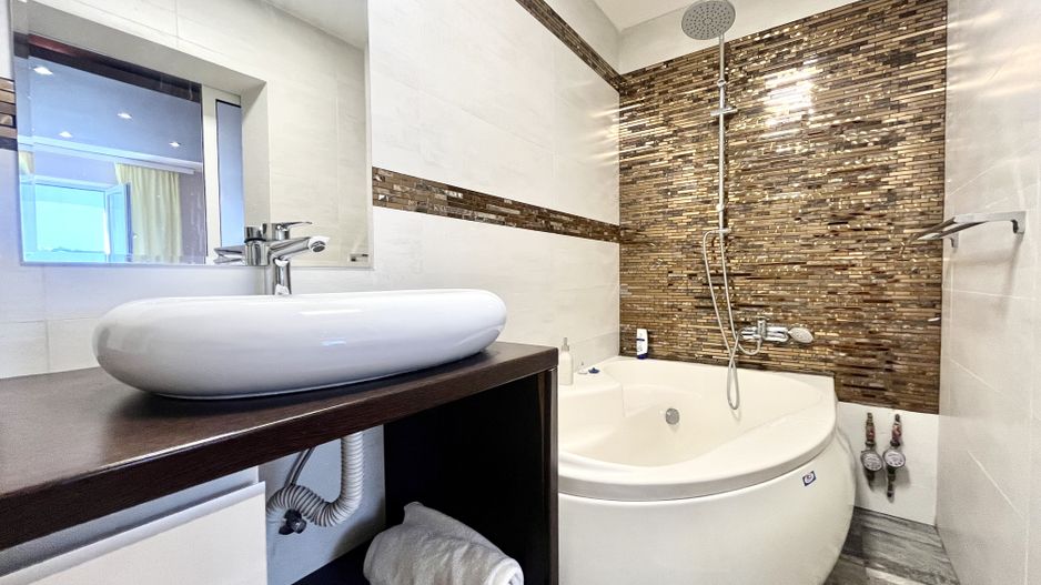 Apartament 2 camere, modern, zona Central- Medicina - Poză 13