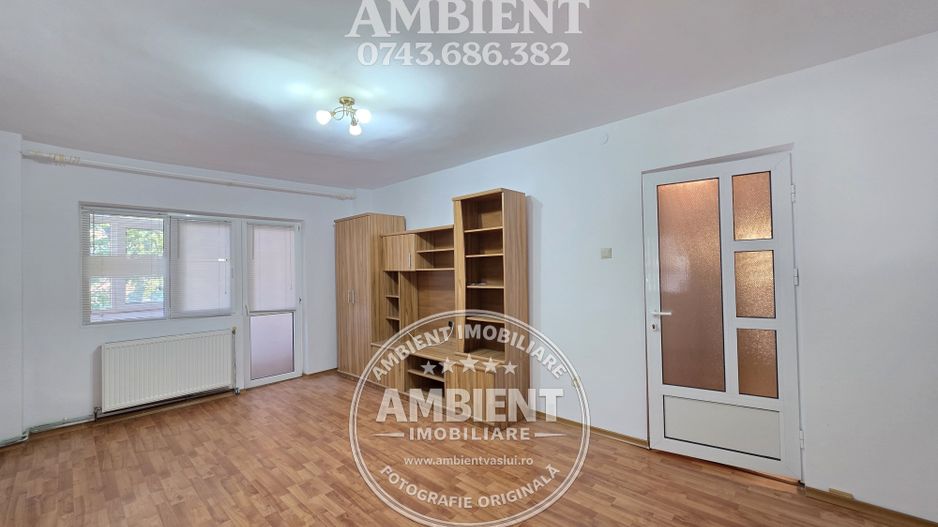 Apartament cu 2 camere, ETAJ 1, mobilat și utilat, VASLUI - zona RACOVIȚĂ; - Poză 6