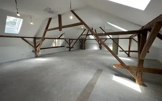 Clădire de birouri/ clinica zona Centrală - Poză 14