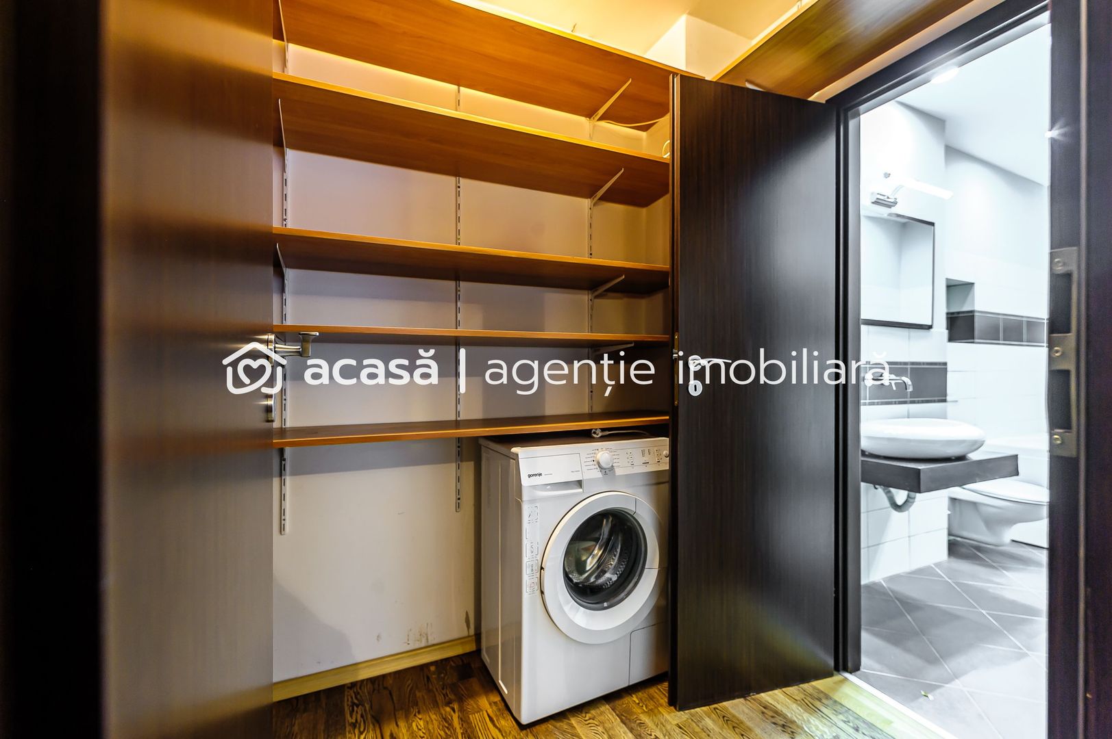Oportunitate! Apartament elegant și spațios în zona UTA - Poză 9