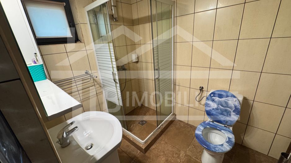 Casa cu 4 camere, 230mp, garaj, Zona Corunca - Poză 12