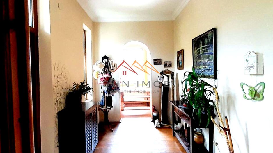 Casa 5 camere, D+P+M, ultracentral, zona deosebita, Campina, Prahova - Poză 17