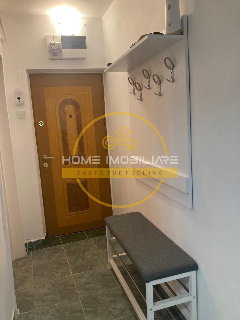 Centru Civic/ Apartament 3 camere/ Decomandat/Fara Risc Seismic - Poză 11