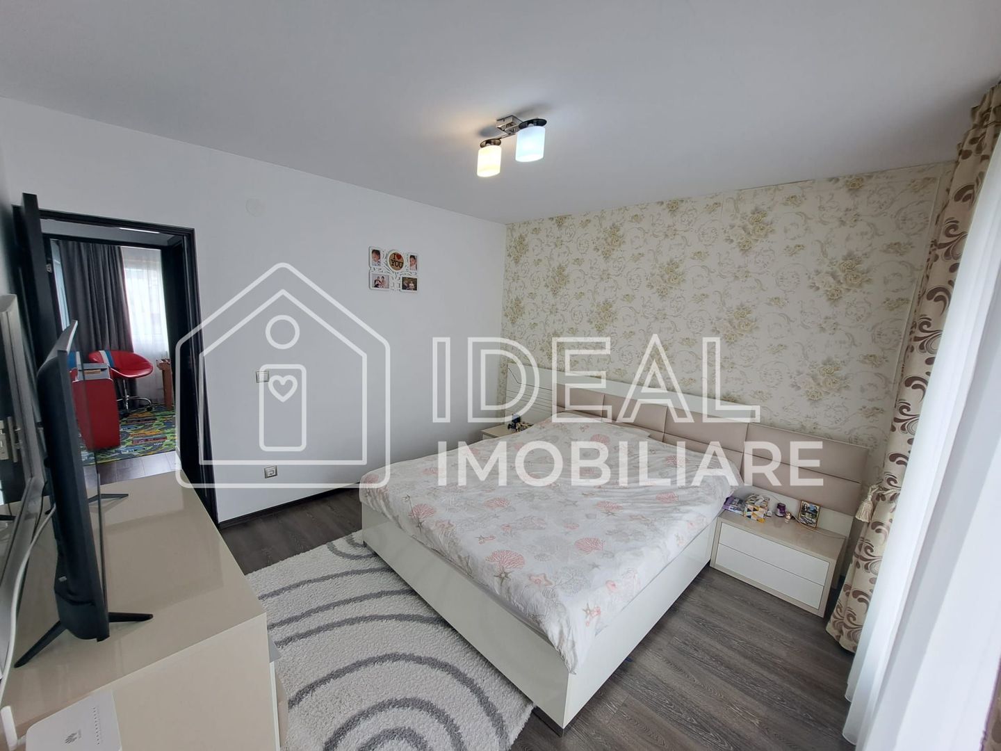 Casa cu 4 camere Mobilata-Utilata, in Cartierul Arhitectilor - Poză 8