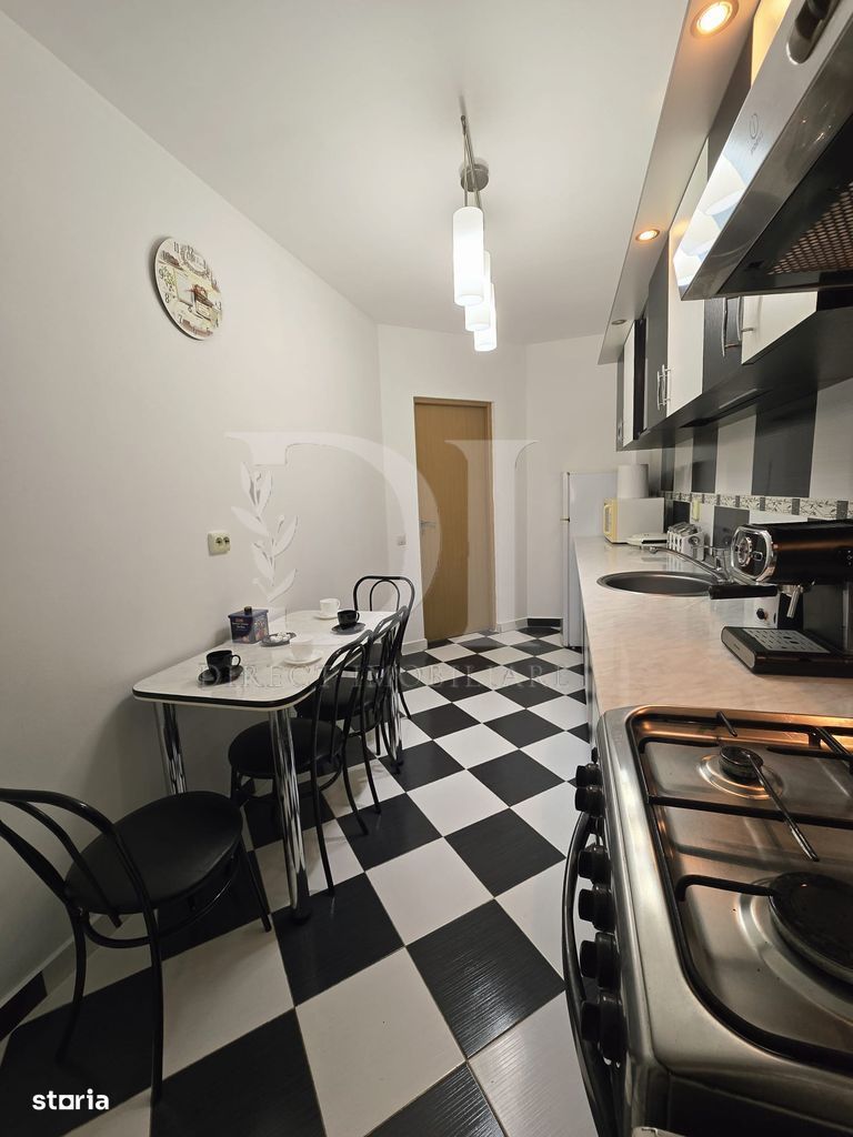 Apartament decomanda / etaj intermediar / Zona Eroilor - Poză 2