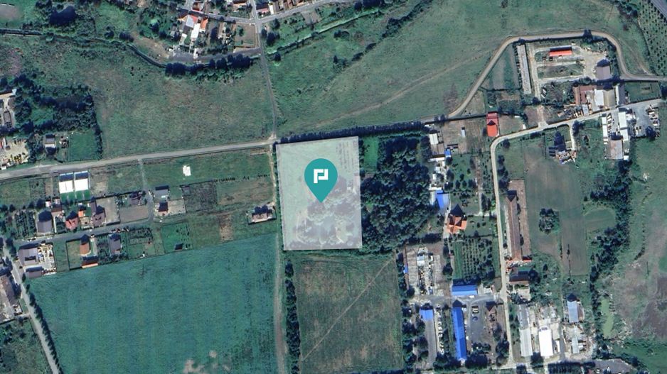 Teren intravilan cu baltă de pescuit - Poză 3