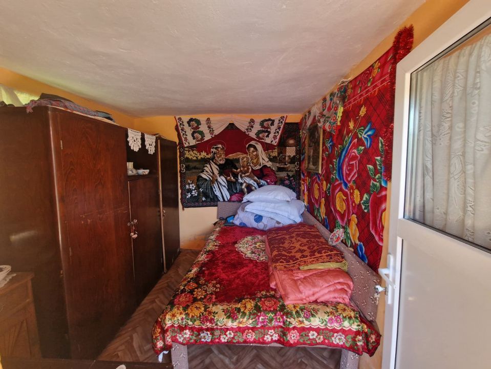  Proprietate în Comuna Botești, Județul Argeș – Zonă Pitorească și Liniștită ! - Poză 15
