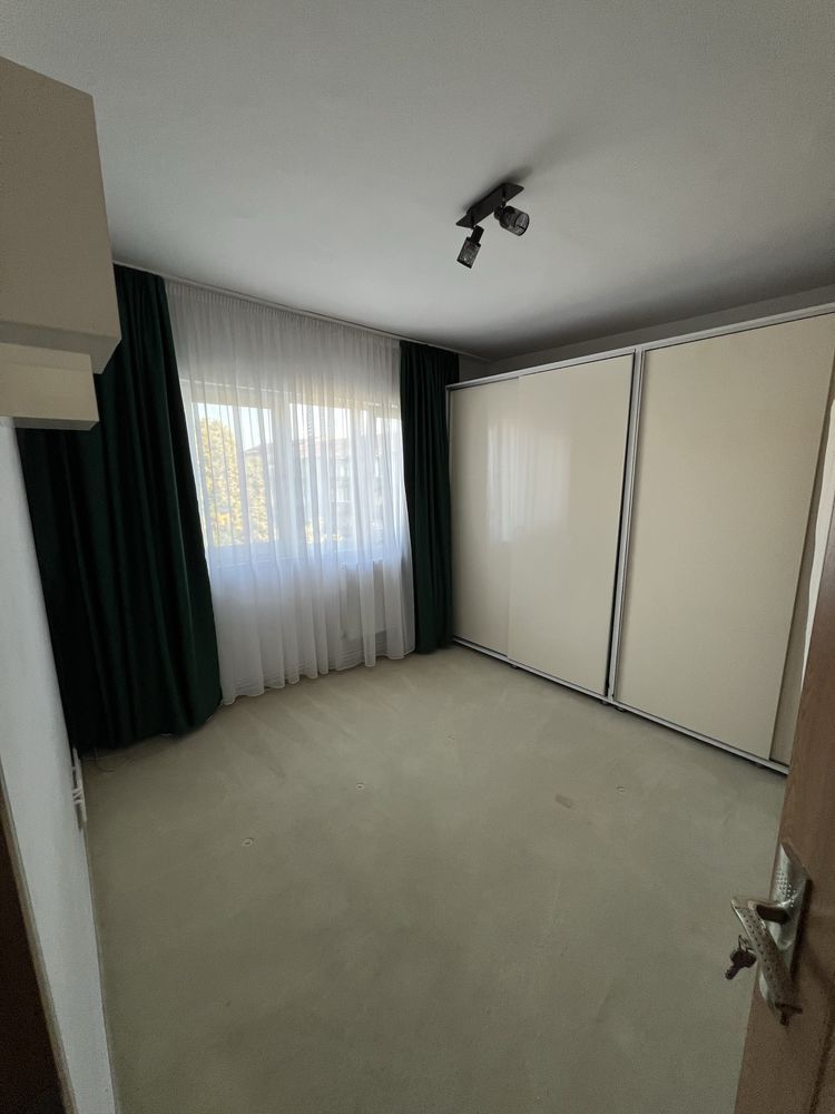Calea Girocului | 2 camere | Decomandat | Centrală proprie | Acoperiș  Copiază - Poză 5