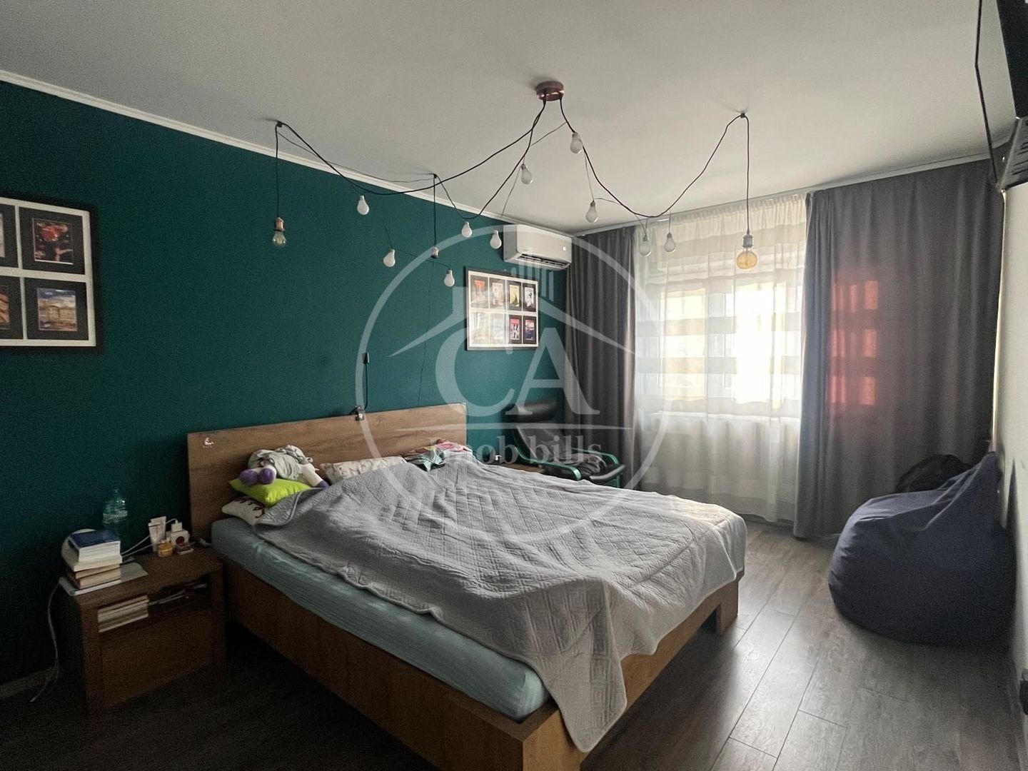 Apartament cu 3 camere de vânzare în zona Nufarul, Oradea - Poză 1