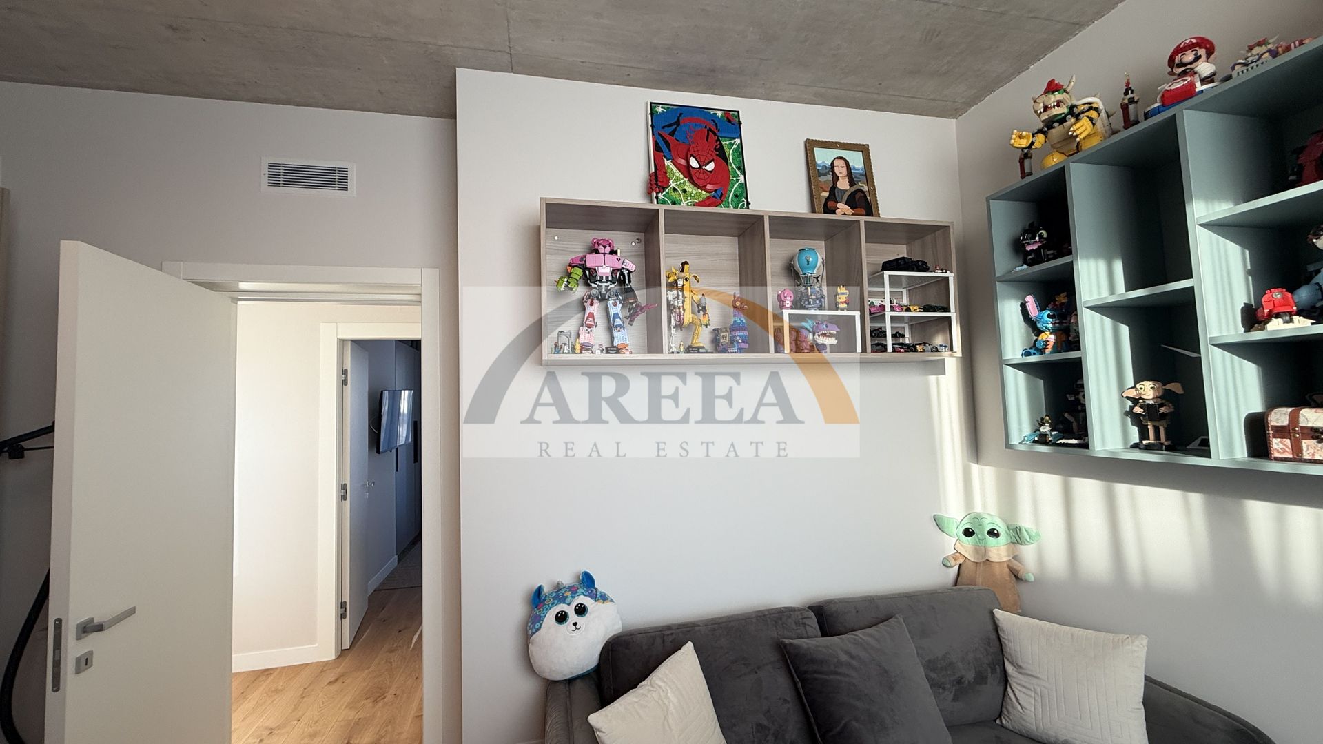 Vila 5 camere complex residential Tunari - Poză 18