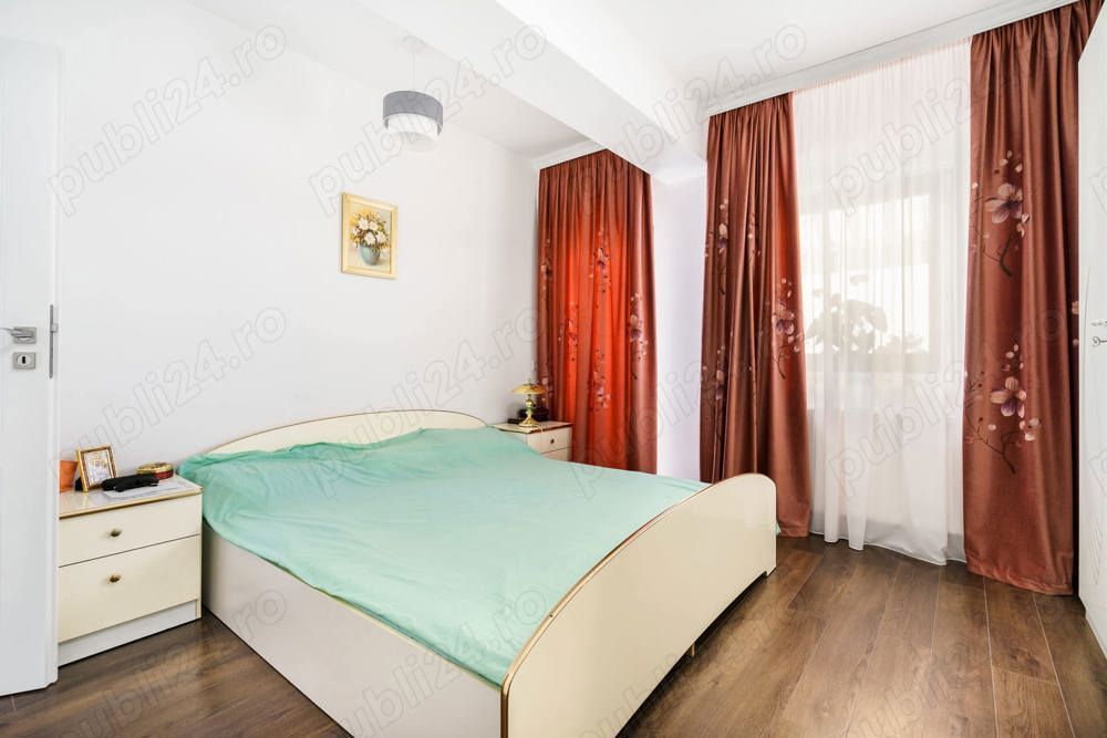 Vand apartament 5 camere ,200mp ,parter + curte proprie 150 mp - Poză 6